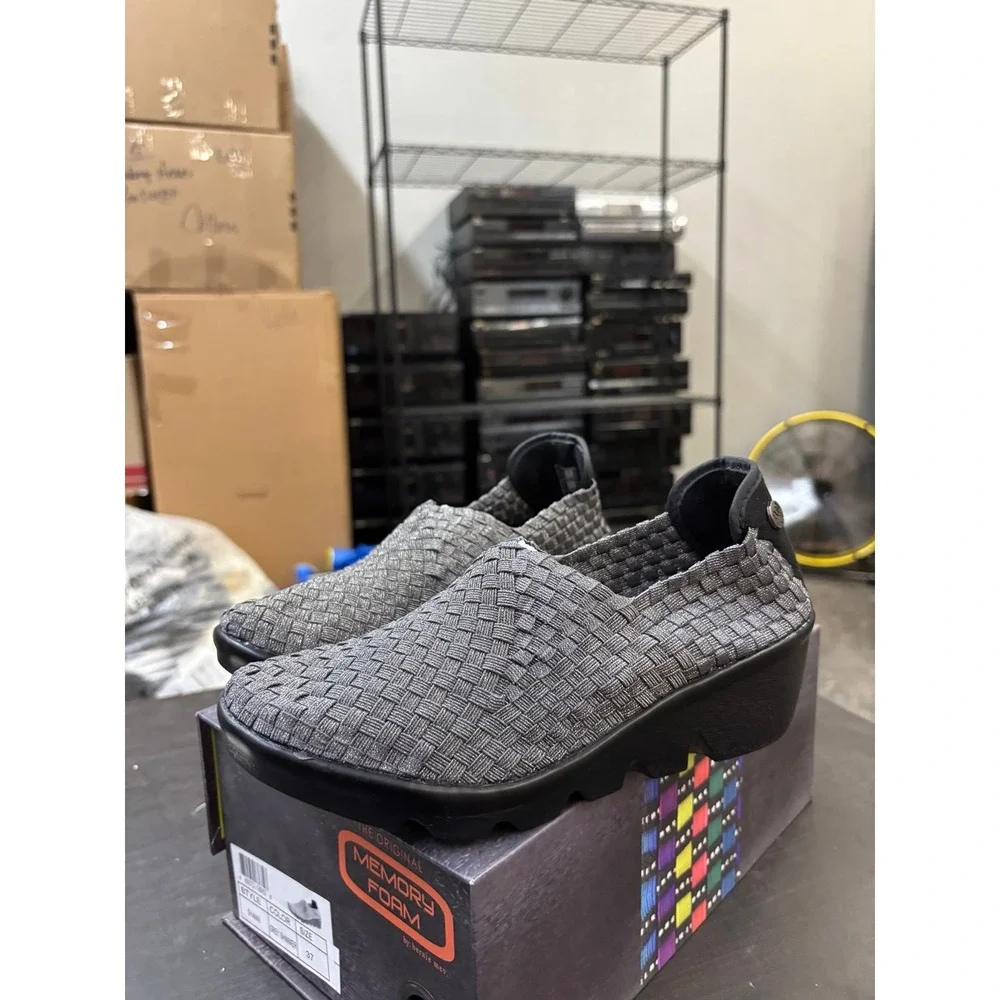 Bernie Mev Shianne Grey Shimmer Woven Wedge Slip On Shoes Size 37 US 6-6.5 NEW